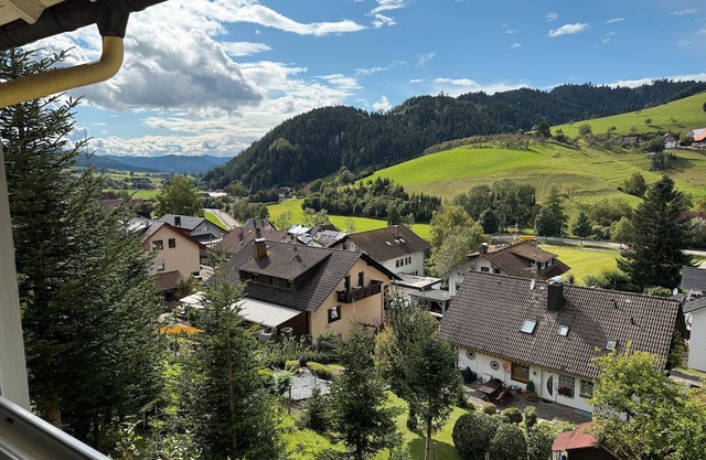 Apartment 'Kleine Auszeit' with Mountain View, Private Terrace and Wi-Fi