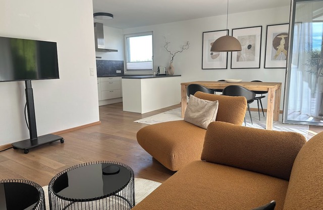 Premium Apartments "VERWEILZEIT" – 3-bedroom, garden, fully equipped & parking