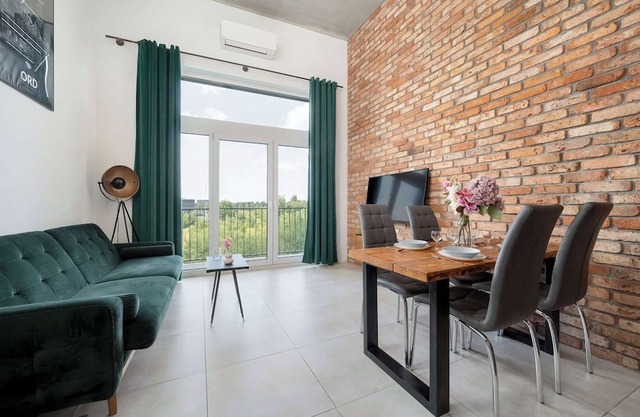 Zarembowicza 35 | Wrocław | Elegant Studio | Near the Airport