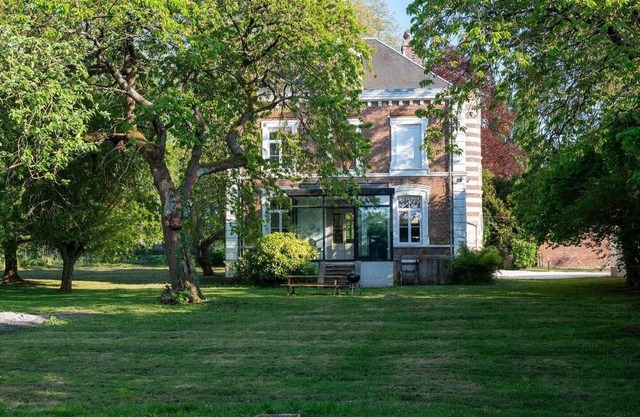 La Magnifique: prestigious residence - wooded grounds