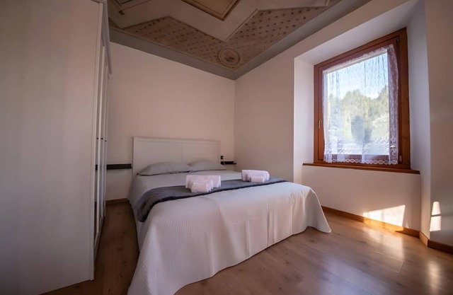 Apartment 'Ride Home 3' with Mountain View, Shared Garden and Wi-Fi