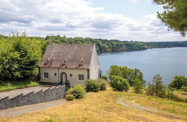 La Pause au Bord du Lac - Ponton privé - Baignade depuis le Ponton