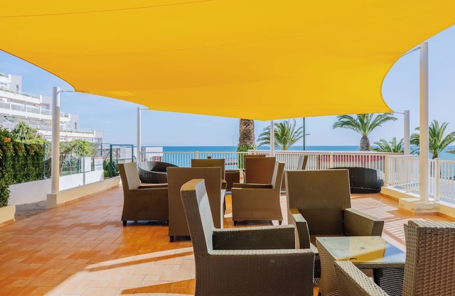 Beachfront Retreat! 1BR Apartments Next to Praia da Oura, Parking | 4 Units