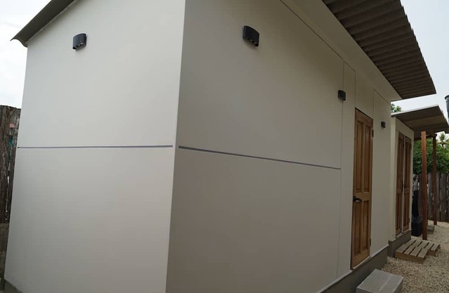 Lujo Tiny House con agua caliente, Lavadora/Secadora, Wifi y Cama Queen.