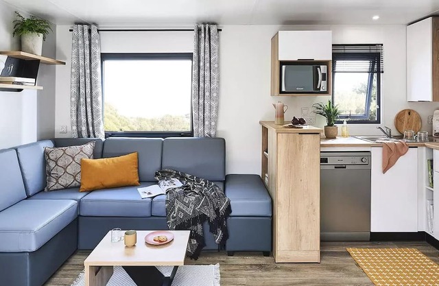 Mobilheim EXCLUSIVE - 3 Schlafzimmer - 2 Duschräume 6 Personen