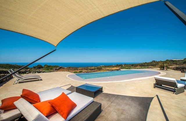 Tenuta Gharb - Two Bedroom Villa, Sleeps 4