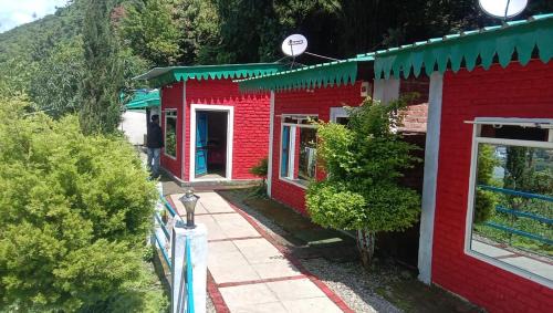 The hidden peace home stay &cafe