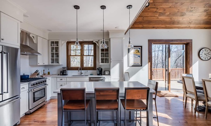 Windham House | Chateau Joe—Set on 2 Private Acres with Ski Slope Views