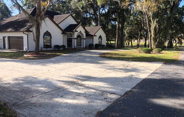 Summerfield House | Padua Stables house for family, 4 BR/3BR sleep 10.