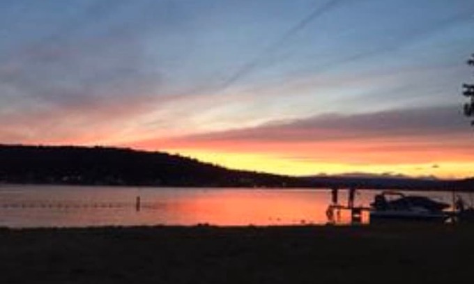 Harveys Lake Cabin | Harvey’s Lake Pa Bungalow Boat Dock Available