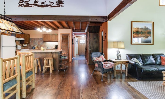Black Butte Ranch Cabin | Red Clover Cabin at Black Butte Ranch