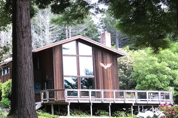 Inglenook House | Eagles Nest - Private & Serene w/ an oceans roar
