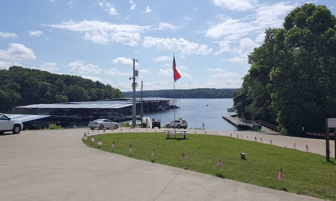 Dover Cabin | Leatherwood Resort and Marina Cabin Log Cabin