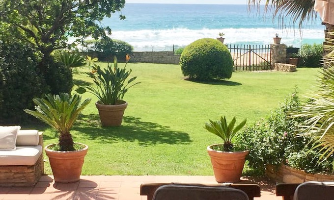 Santa Margherita di Pula Villa | Villa Nettuno- Beachfront -Perla Marina -Pula