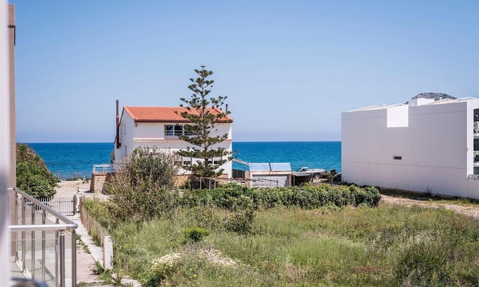 Platanias Town Apartment | Harmonious Athina Apartments Near the Beach