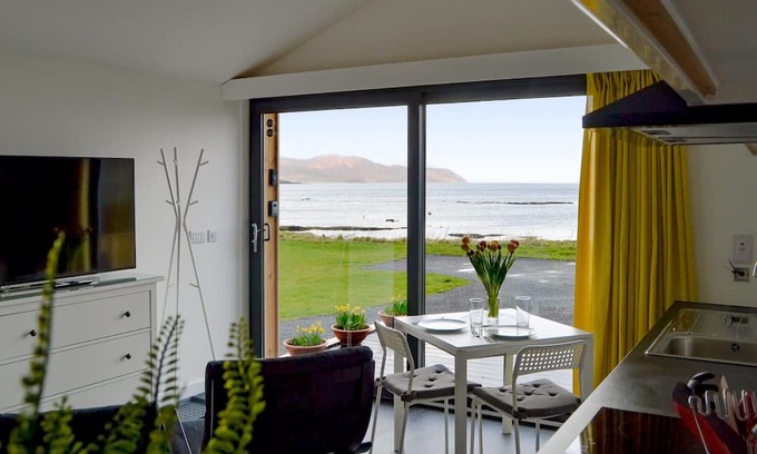 Broadford Cottage | 1 bedroom accommodation in Lower Harrapool, near Broadford