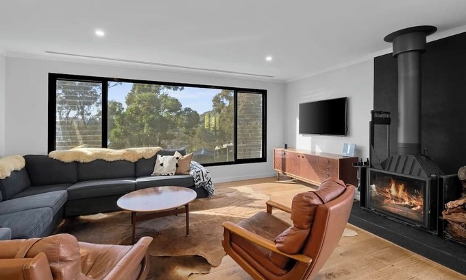 Bonnie Doon House | Great house with terrific views looking at the water. Pet friendly.