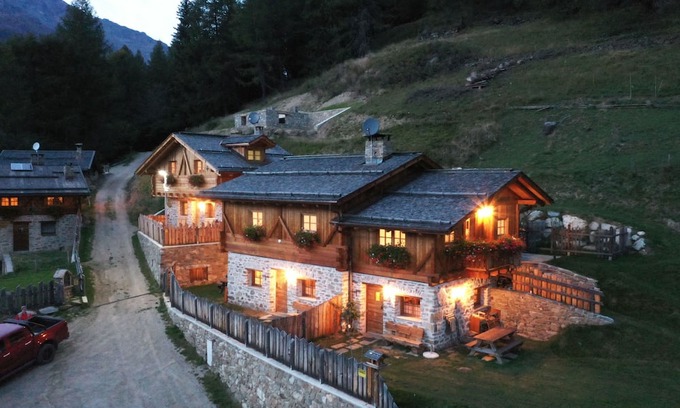 Cogolo Ski Chalet | Borgo dei masi Stablo, il luogo dove la mente e il corpo si rigenerano.