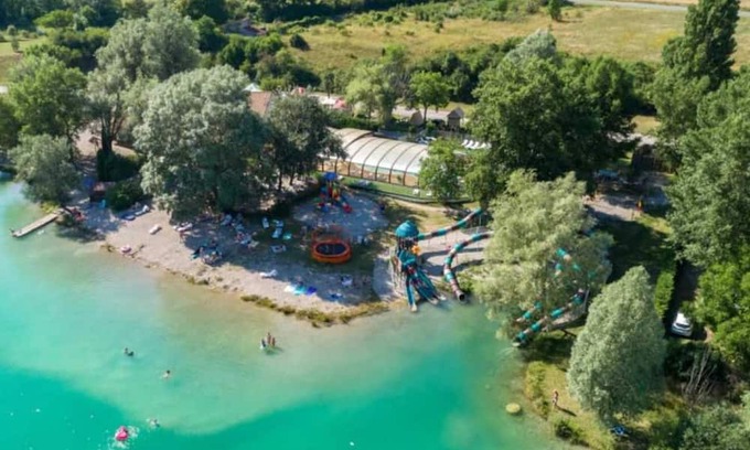 Chatillon-en-Diois House | Camping 3 étoiles - Piscine - ccaa0g0