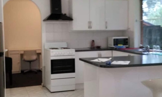 Eagleby House | Logan Hospital & Dreamworld not too far away. Quiet area. Carers must Disclose