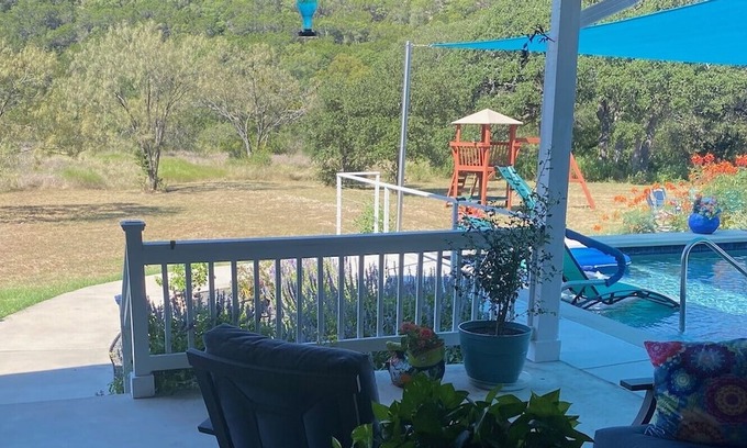 Oatmeal House | Hill Country Heaven 4 acres/ 3 BR 2.5 B with a pool and amazing views!