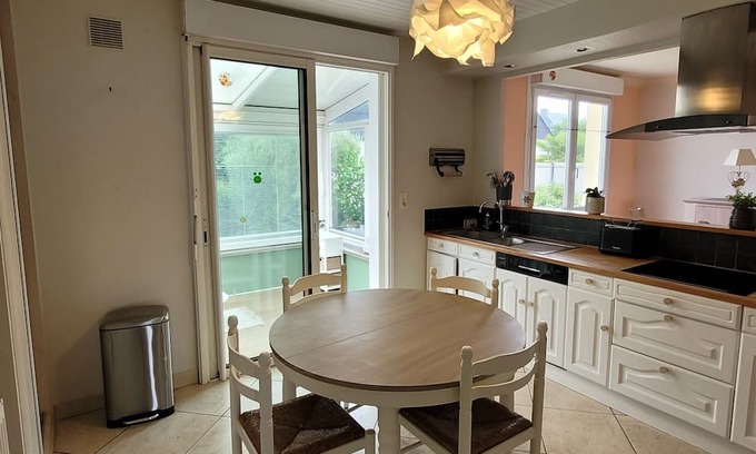 Theix-Noyalo House | Maison Bien Située, aux Portes de Vannes et du Golfe du Morbihan, Animaux ok!