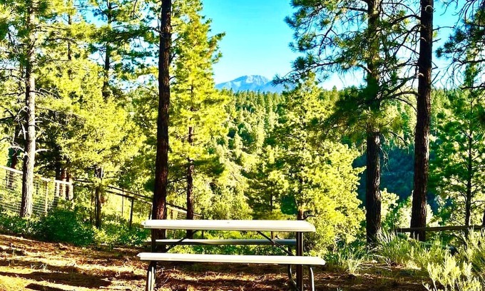Durango Apartment | Comfortable rental with kitchenette, streaming TV & great views
