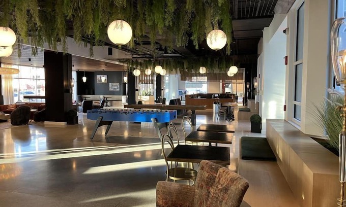 Downtown Lincoln Condo | Spacious 4BR Condo with City View