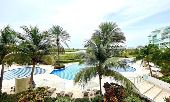 Zona Norte Apartment | Karibana DeLuxe - Pool Golf Wifi