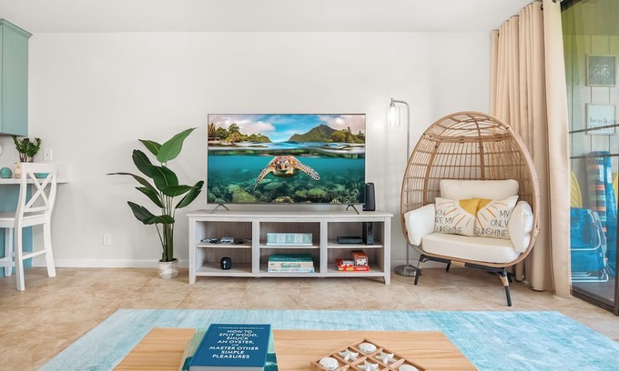 Kahuku Condo | Kuilima Estates West Condo in Turtle BaynSleeps 4: King Bed & Queen Sofa Sleeper