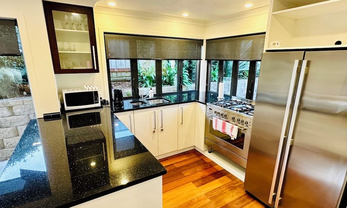 Petone House | Warm, Modern, Child-friendly - Lower Hutt Escape