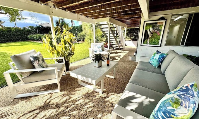 Hendra House | 2 Private Bdrms in Brisbane House, Pool & Parking