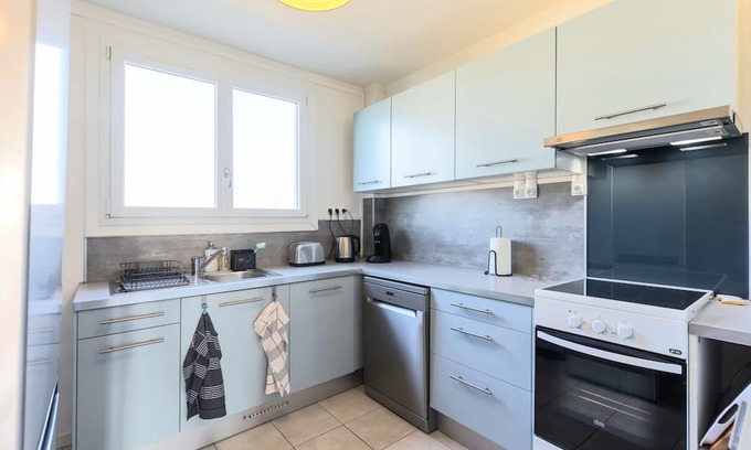 Coulaines Apartment | ⭐ Pretty furnished T5⭐4 bedrooms⭐10 p⭐high-endn