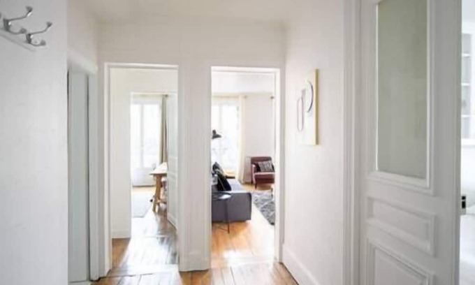 Notre-Dame-des-Champs Apartment | Charming Apartment with Balcony-6th-Mobility Lease