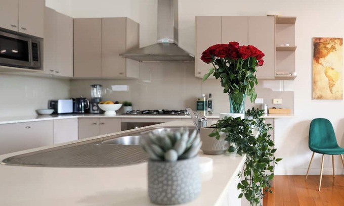 Stafford House | Large double story, close to Brisbane CBD in a gorgeous leafy inner north suburb