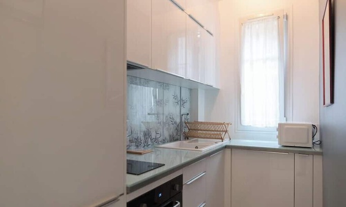 Parchamp–Albert Kahn Apartment | Cozy nest on the outskirts of Paris