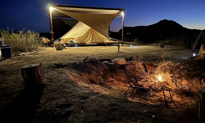 Alpine RV Rental | Stunning glamp tent with wifi, bathrooms, showers, 20 acres under cover!
