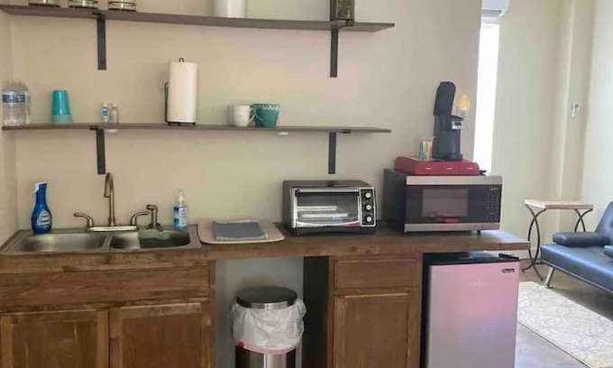 Port Lavaca Apartment | Sunset Haven: Your Seaside Escape