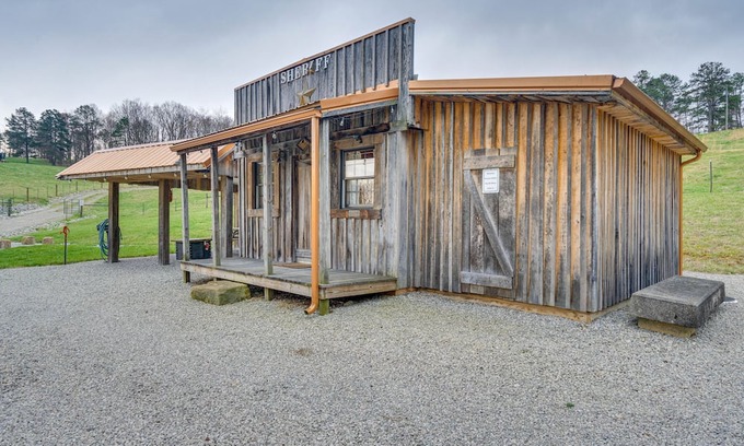 Wellston Apartment | Jackson County Studio w/ Fire Pits & ATV Trails!