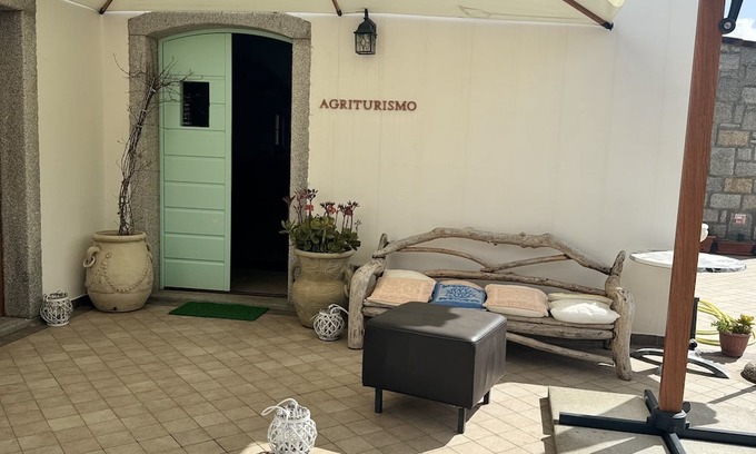Luogosanto House | Tenute Testoni Agriturismo con camere
