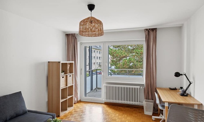 Wiedikon Apartment | Your Ideal 1-Bedroom Sanctuary in Zurich!
