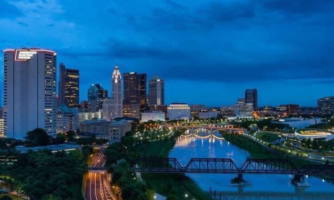 Downtown Columbus Apartment | El Traditional 1BR Suite - Free Parking