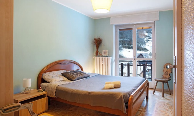 Tetti Mecci Apartment | Apartment "Il Cerbiatto - Guest House" with Mountain View, Private Terrace & Wi-Fi