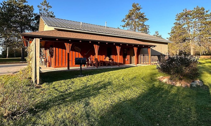 Ladysmith House | The BunkHouse, a Northwoods Escape