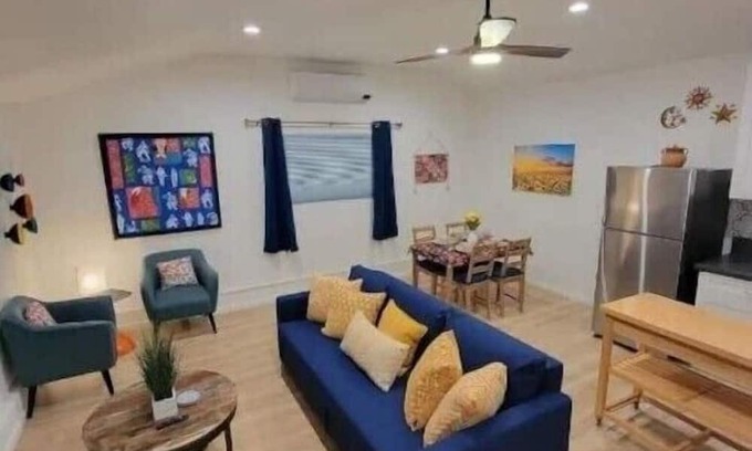 Gardena House | Family Vacation Guesthouse near LAX/Inglewood