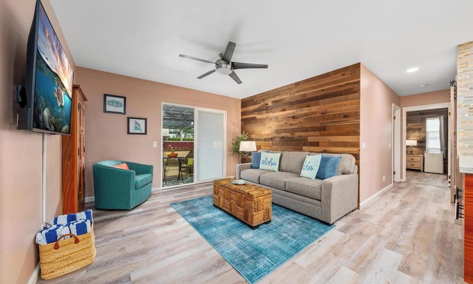 Waikoloa Condo | Includes Beach Gear! Two Bedroom Fairway Terrace-In the town of Waikoloa Village