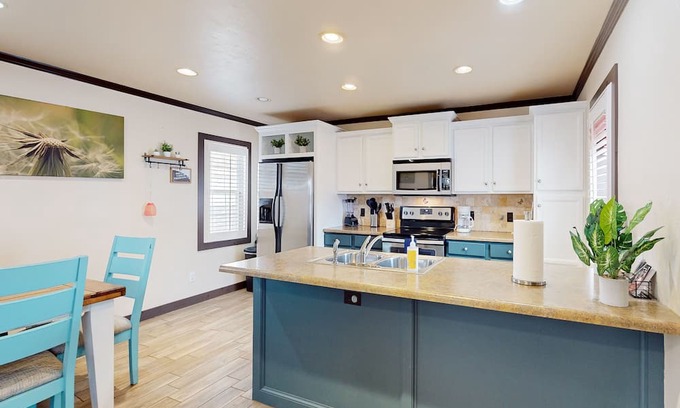 Midwest City House | 1940s home with modern updates, open layout, & smart TVs - great location