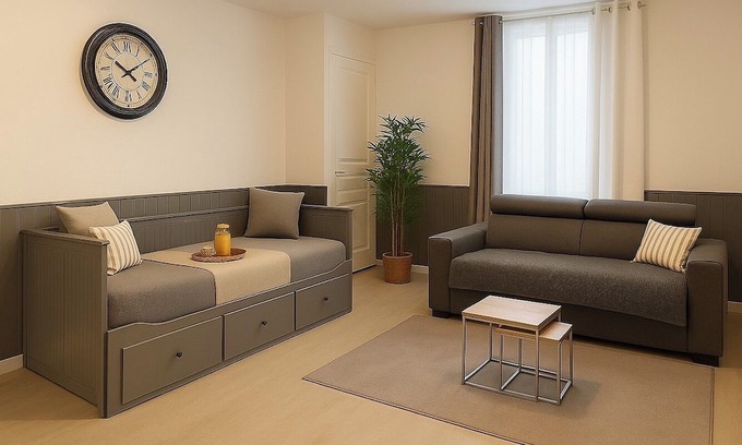 Dreux Apartment | Le Studio du Drouais