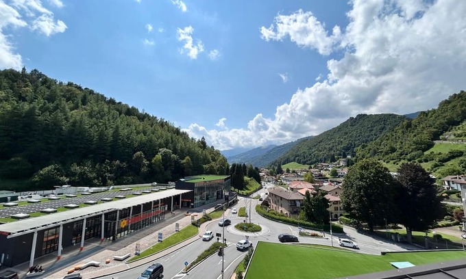 Clusone Apartment | Panoramic Home Clusone