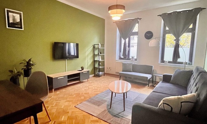 Gohlis Apartment | First-class 3-room apartment